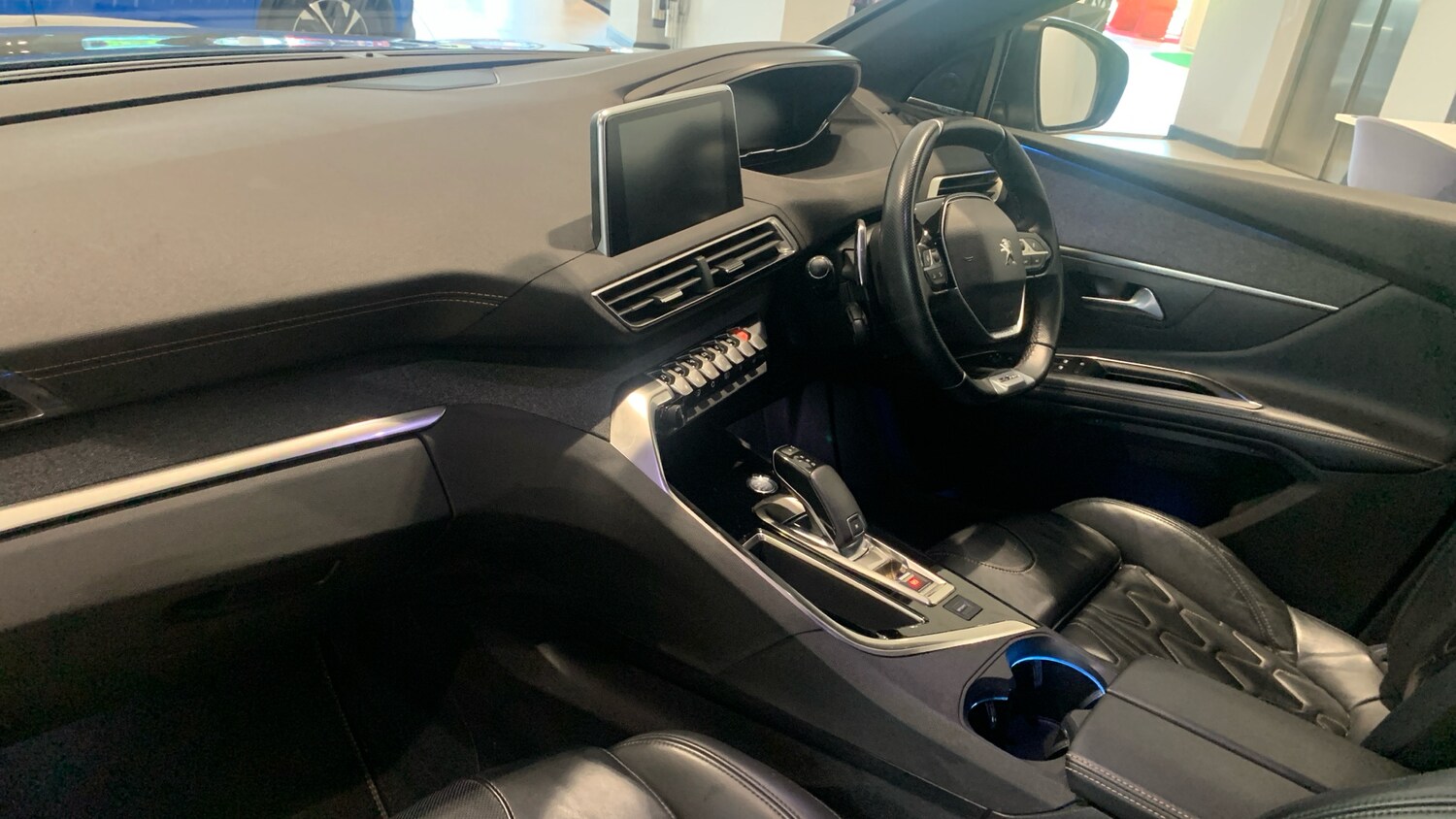 Used Peugeot 5008 2020 for sale - 75942580: Photo 12