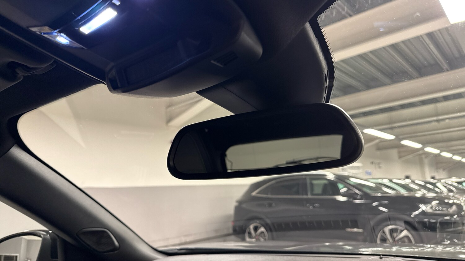 Used Peugeot 2008 2024 for sale - 77497969: Photo 37