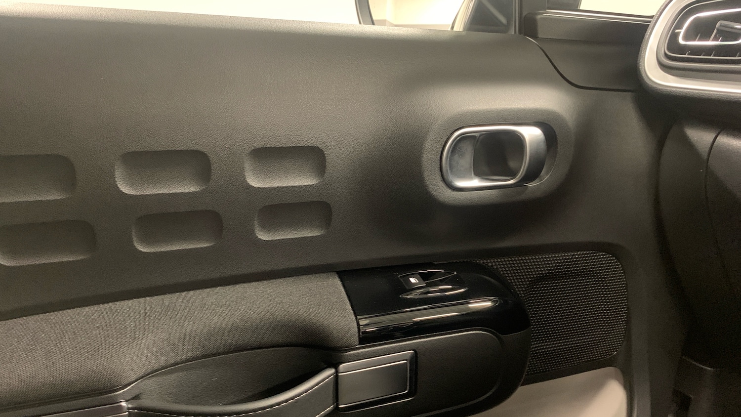 Used Citroen C3 2023 for sale - 76634735: Photo 41