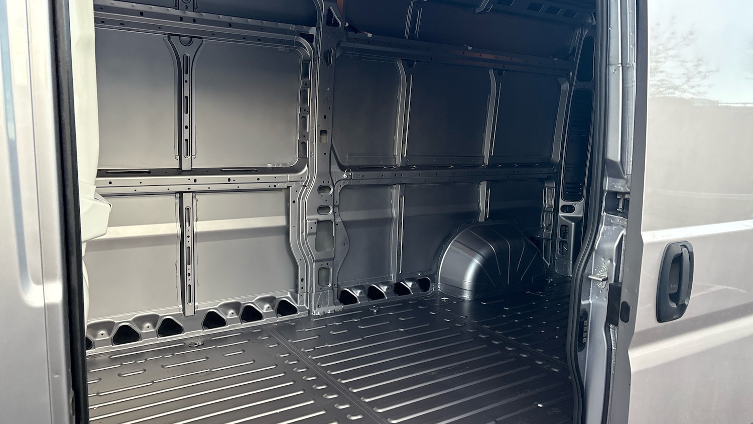 Used Citroen Relay 2023 for sale - 76787614: Photo 25