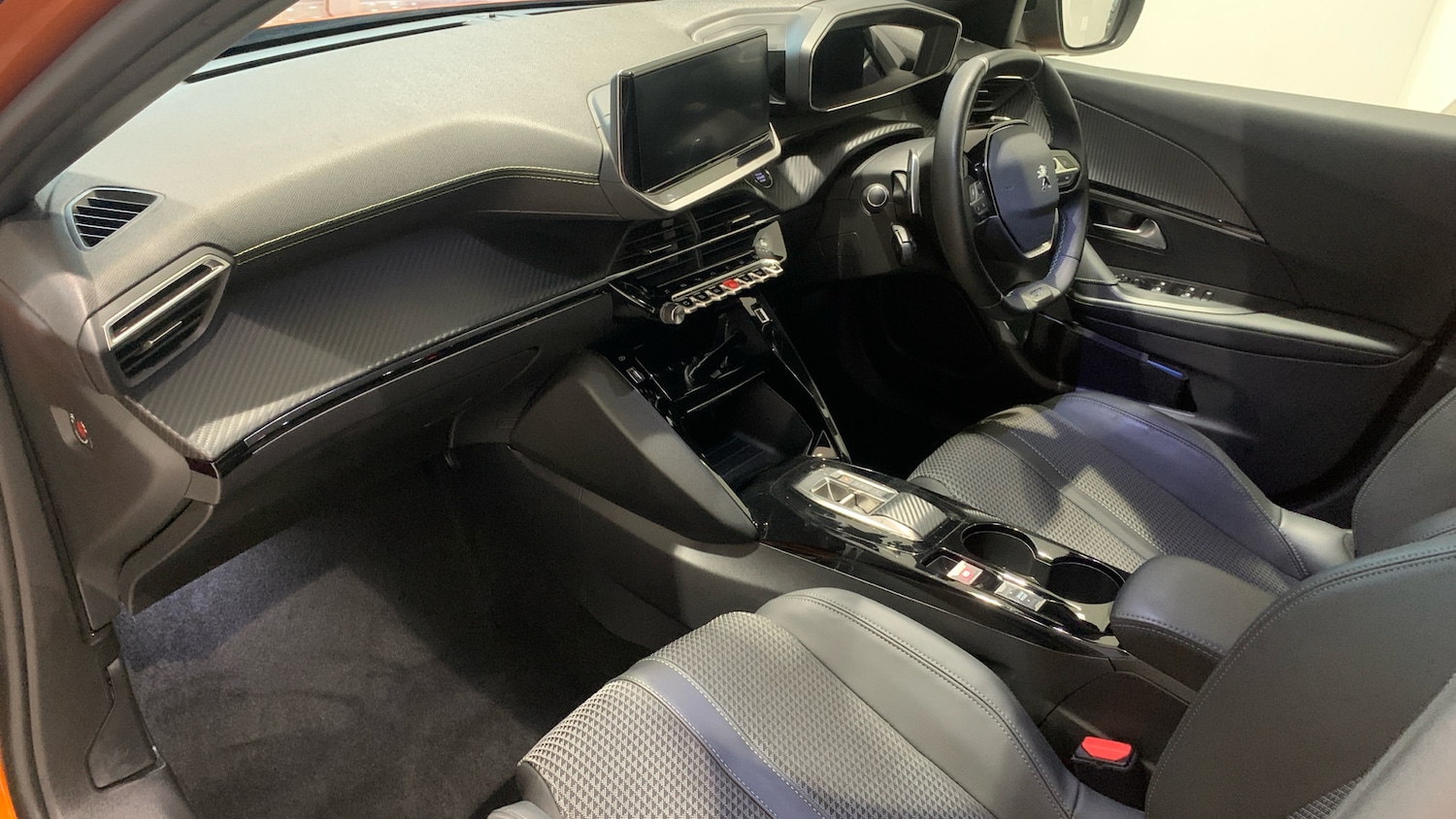 Used Peugeot 2008 2023 for sale - 76307966: Photo 12
