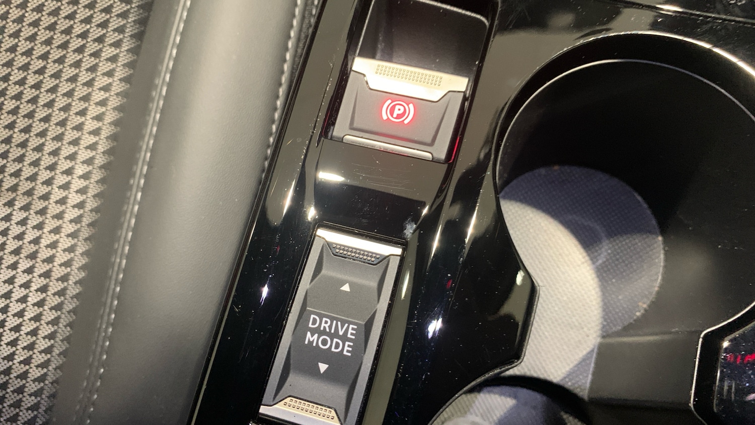 Used Peugeot 2008 2023 for sale - 76307966: Photo 21