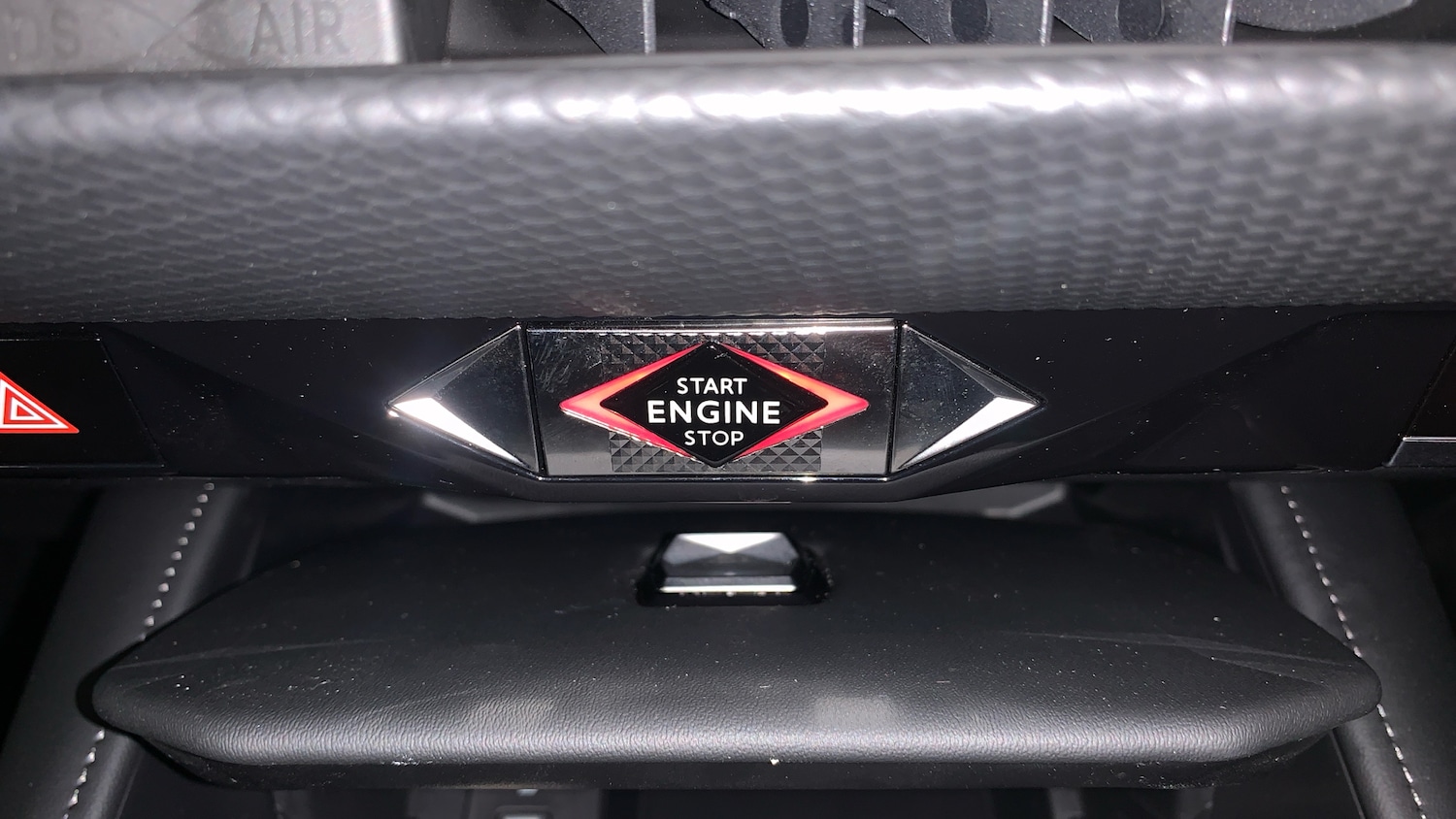 Used DS Automobiles DS 4 2025 for sale - 76381483: Photo 40