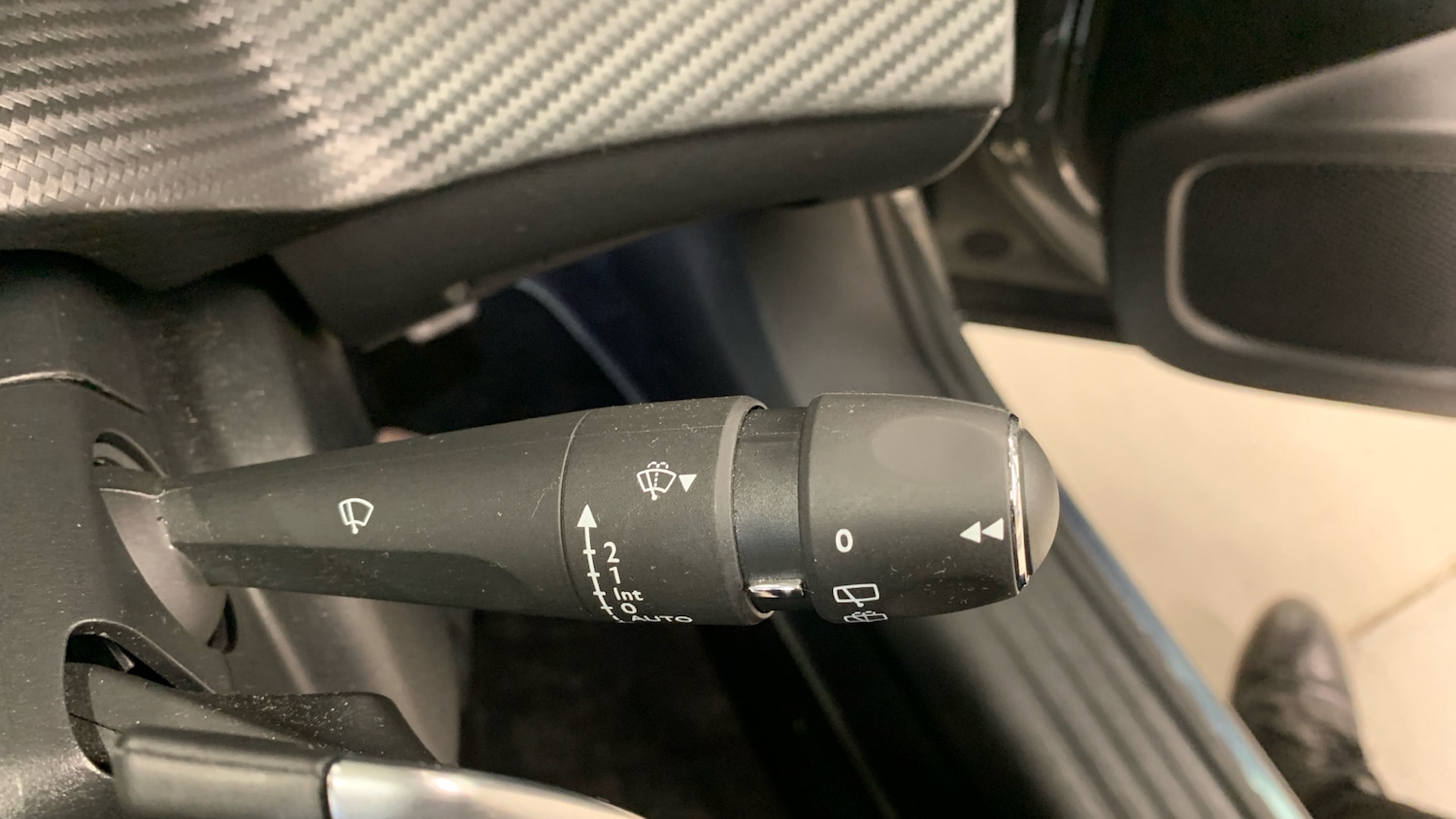 Used Peugeot 2008 2024 for sale - 77599603: Photo 28