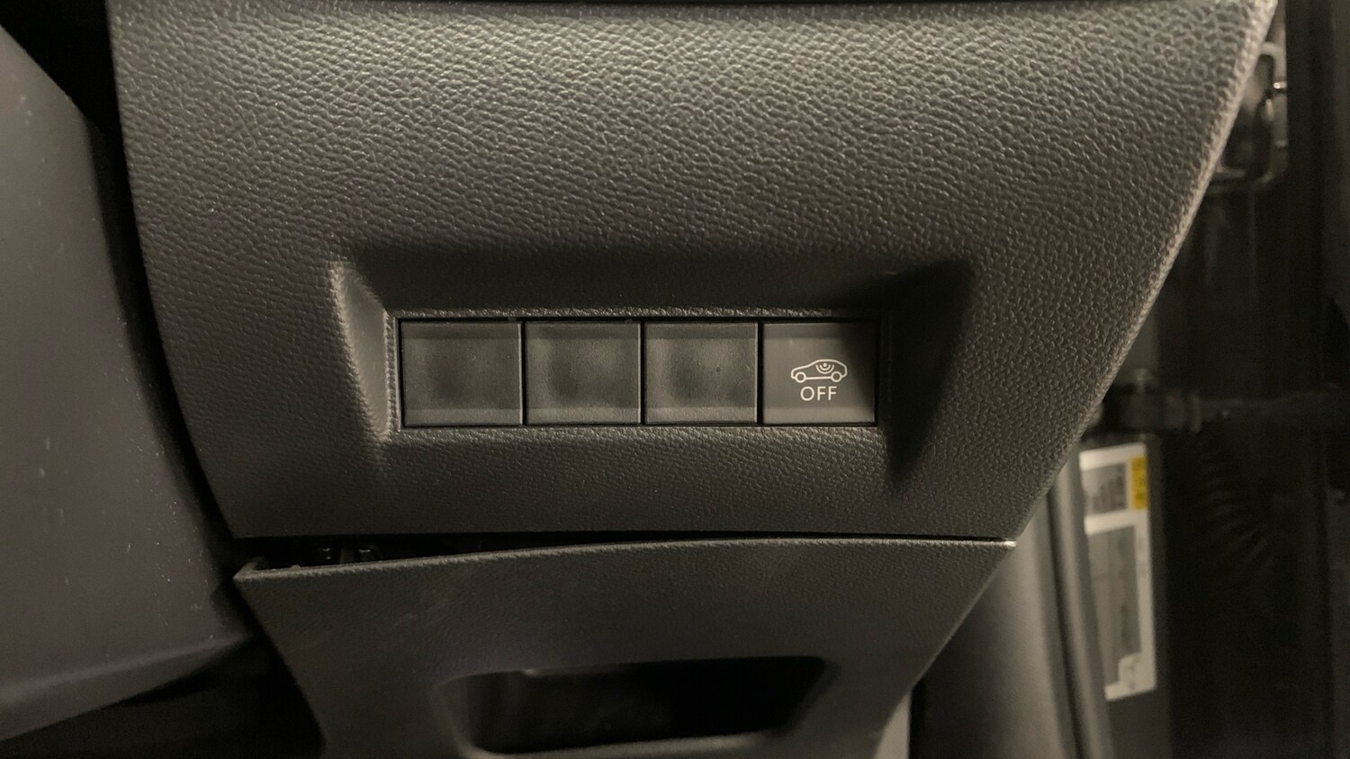 Used Peugeot 2008 2024 for sale - 77599603: Photo 34