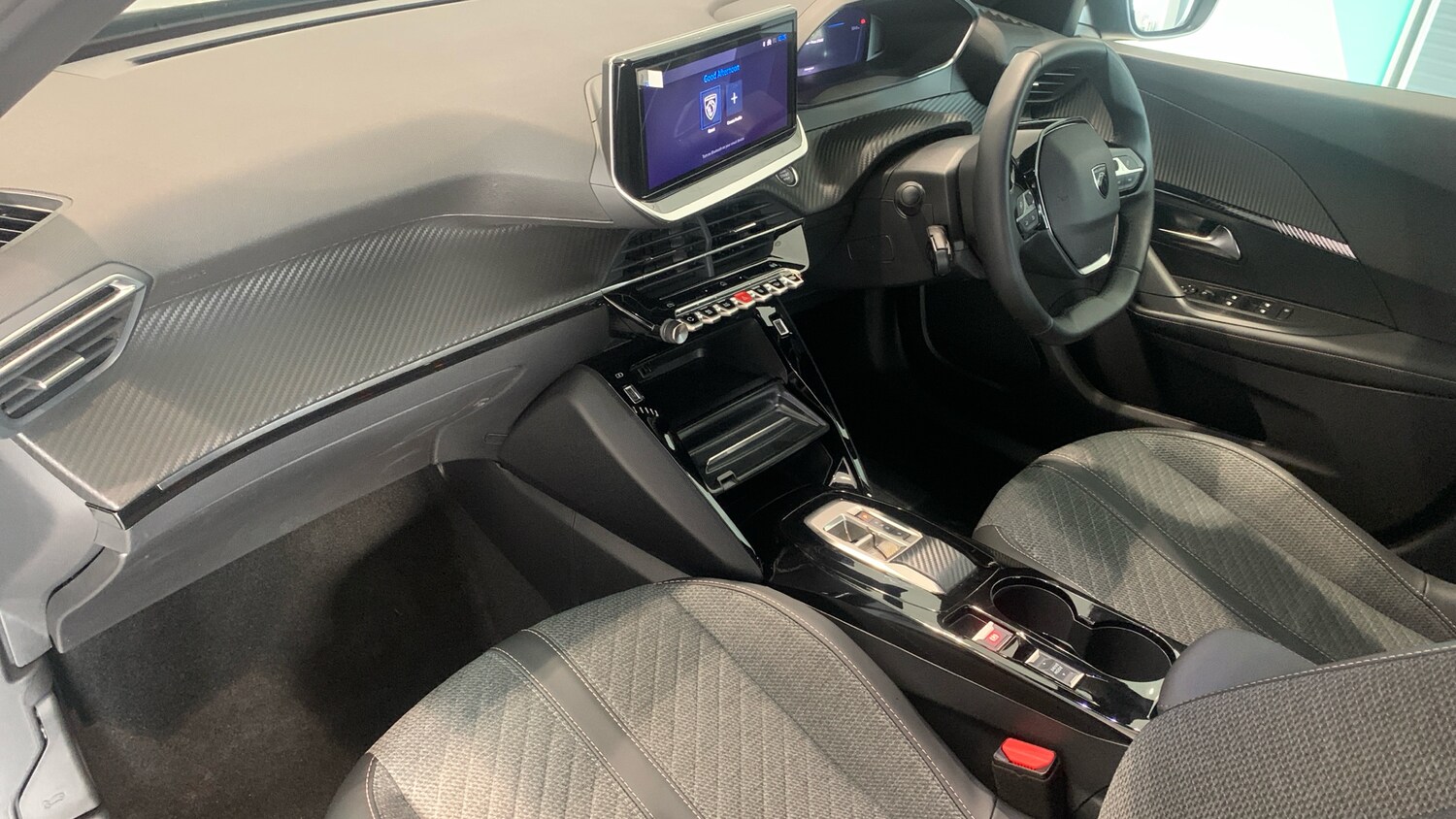 Used Peugeot 2008 2025 for sale - 76474361: Photo 12