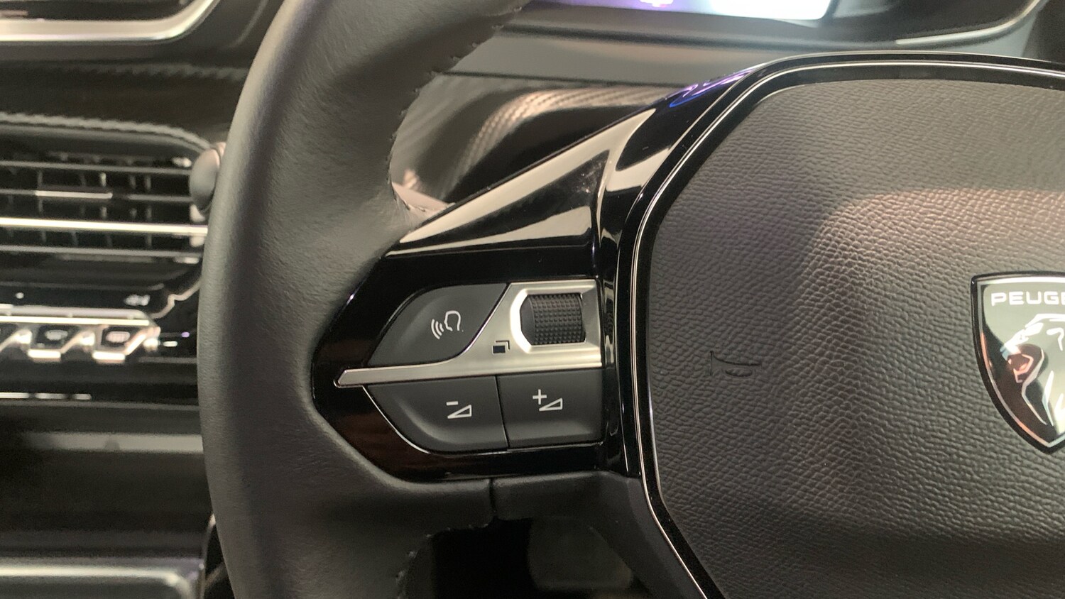 Used Peugeot 2008 2025 for sale - 76474361: Photo 23