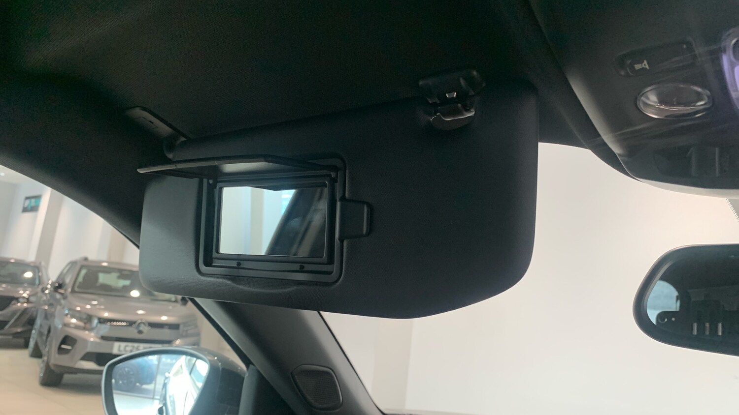 Used Peugeot 2008 2025 for sale - 76474361: Photo 34