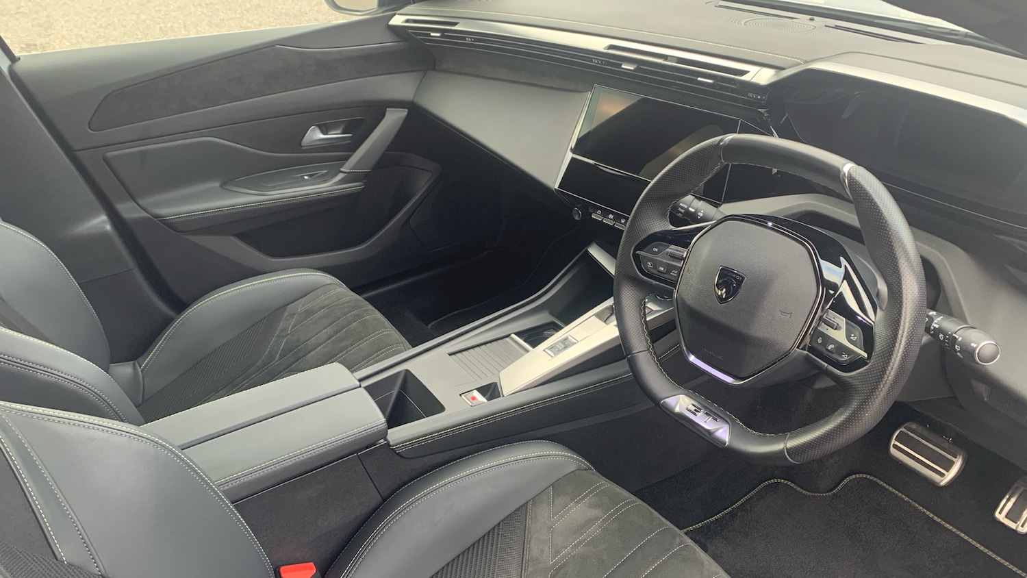 Used Peugeot 308 2024 for sale - 76634745: Photo 11