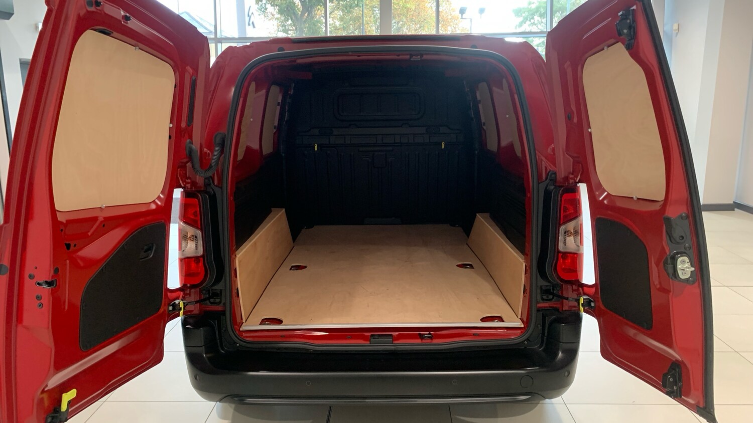 Used Peugeot Partner 2024 for sale - 76574468: Photo 41