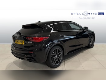Used Infiniti Q30 2017 for sale - 75460208: Photo