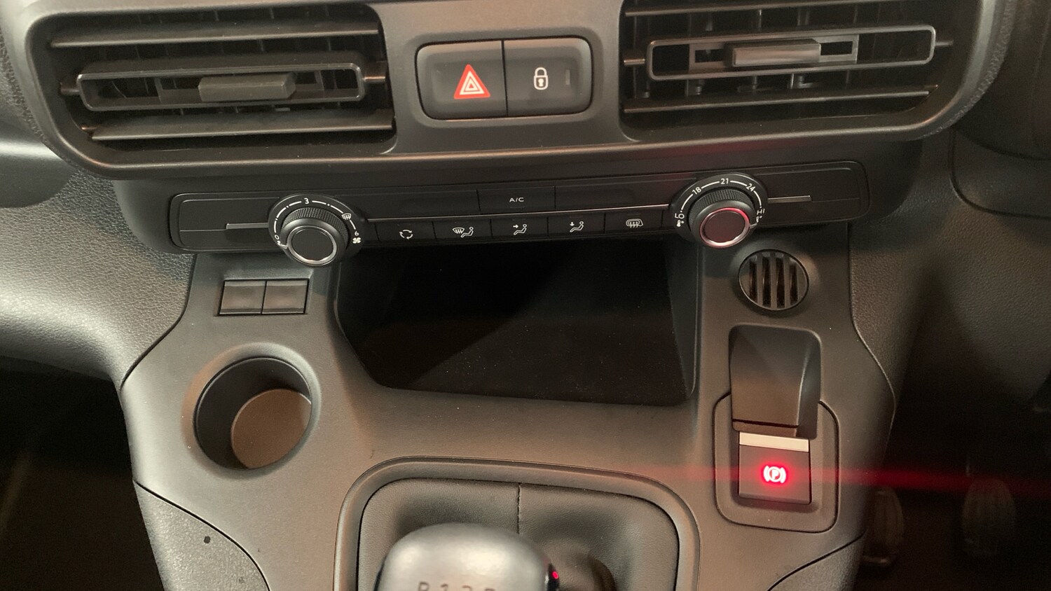 Used Citroen Berlingo 2023 for sale - 76574363: Photo 21