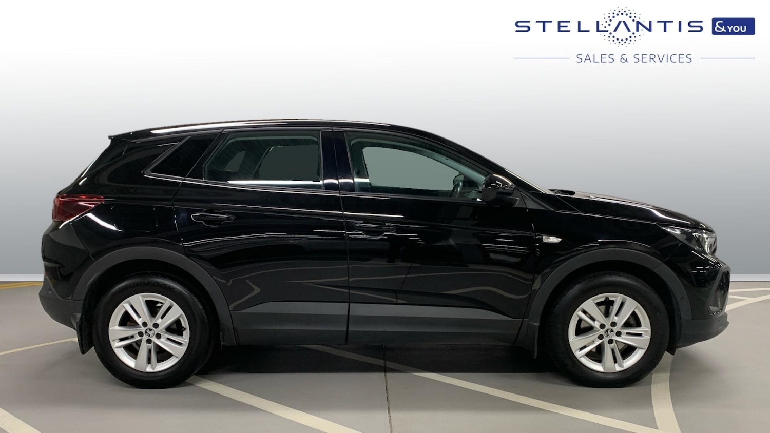 Used Vauxhall Grandland 2022 for sale - 76574329: Photo 2