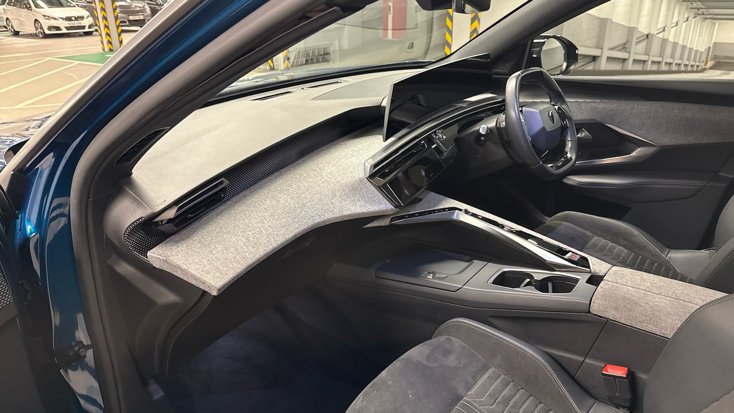 Used Peugeot 3008 2024 for sale - 77292692: Photo 13