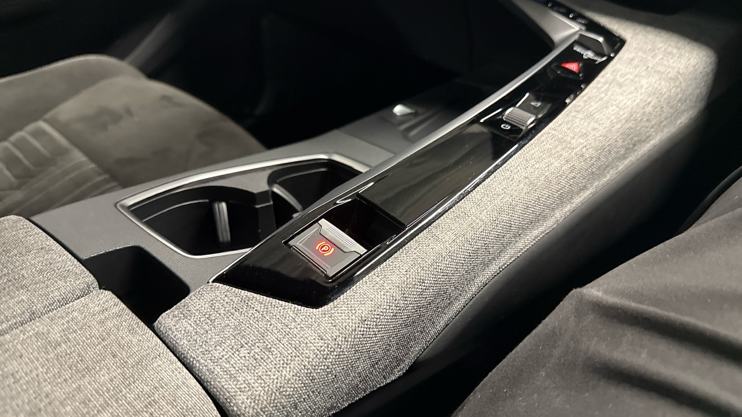 Used Peugeot 3008 2024 for sale - 77292692: Photo 22