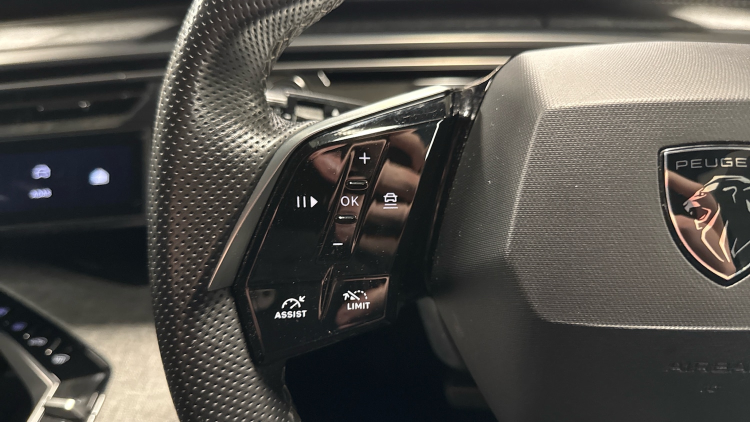 Used Peugeot 3008 2024 for sale - 77292692: Photo 24