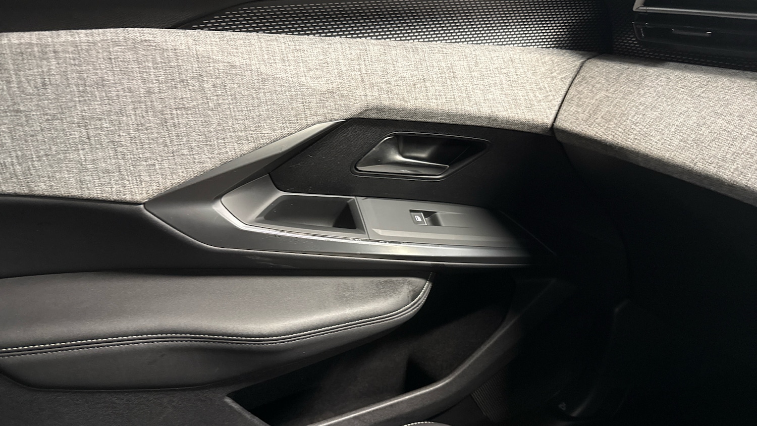 Used Peugeot 3008 2024 for sale - 77292692: Photo 42