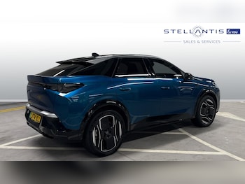 Used Peugeot 3008 2024 for sale - 77292692: Photo