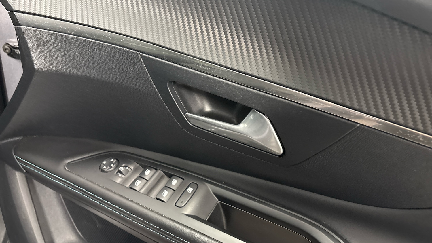 Used Peugeot 3008 2022 for sale - 77634344: Photo 22