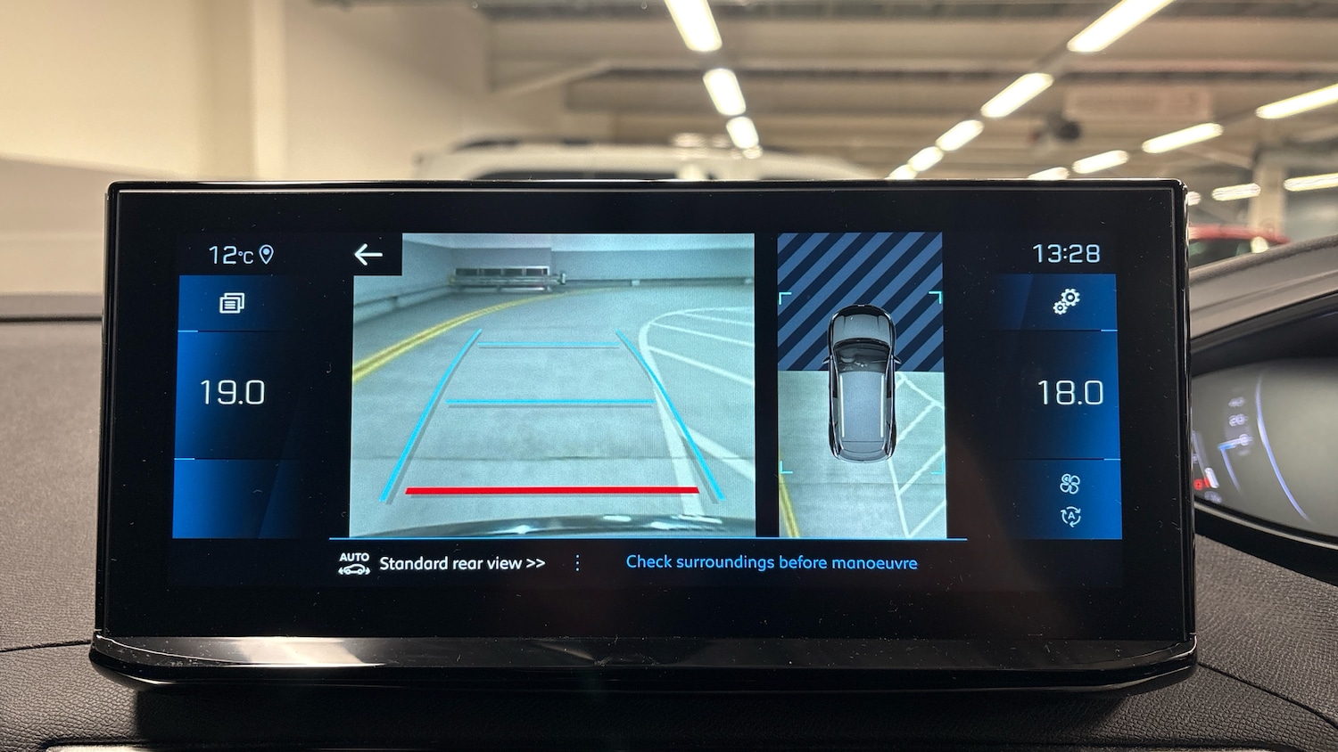 Used Peugeot 3008 2022 for sale - 77634344: Photo 29