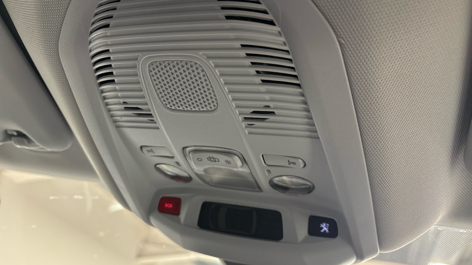 Used Peugeot 3008 2022 for sale - 77634344: Photo 39