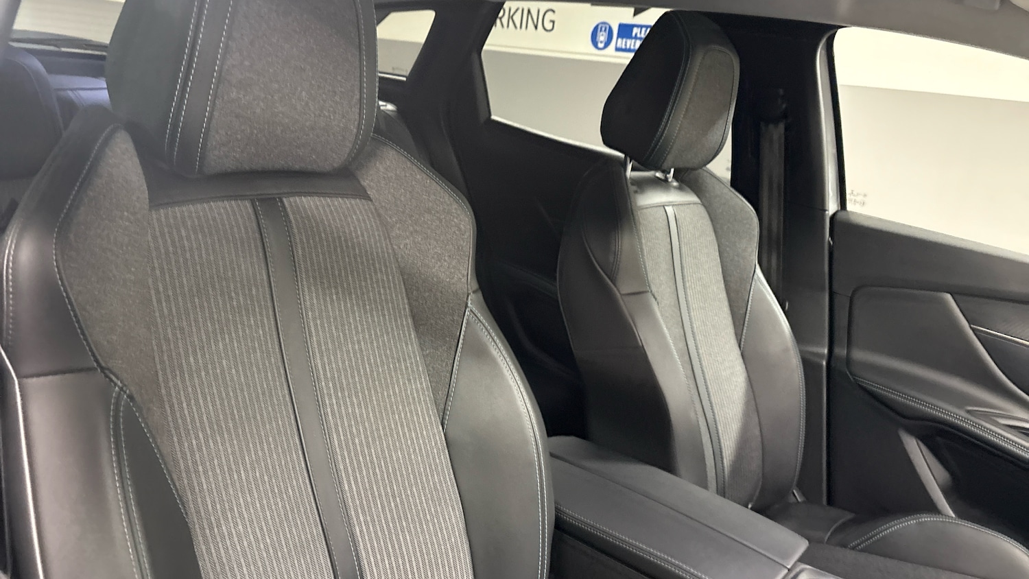 Used Peugeot 3008 2022 for sale - 77634344: Photo 42