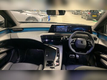 Used Peugeot 5008 2025 for sale - 78449482: Photo