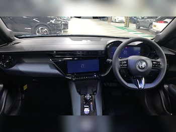 Used Alfa Romeo Junior 2025 for sale - 77479937: Photo