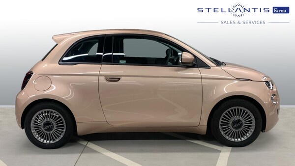 Used Fiat 500e 2024 for sale - 74575122: Photo 2
