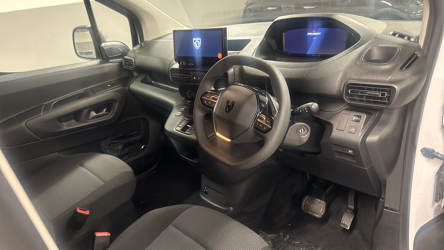 Used Peugeot Partner 2025 for sale - 76803283: Photo 11