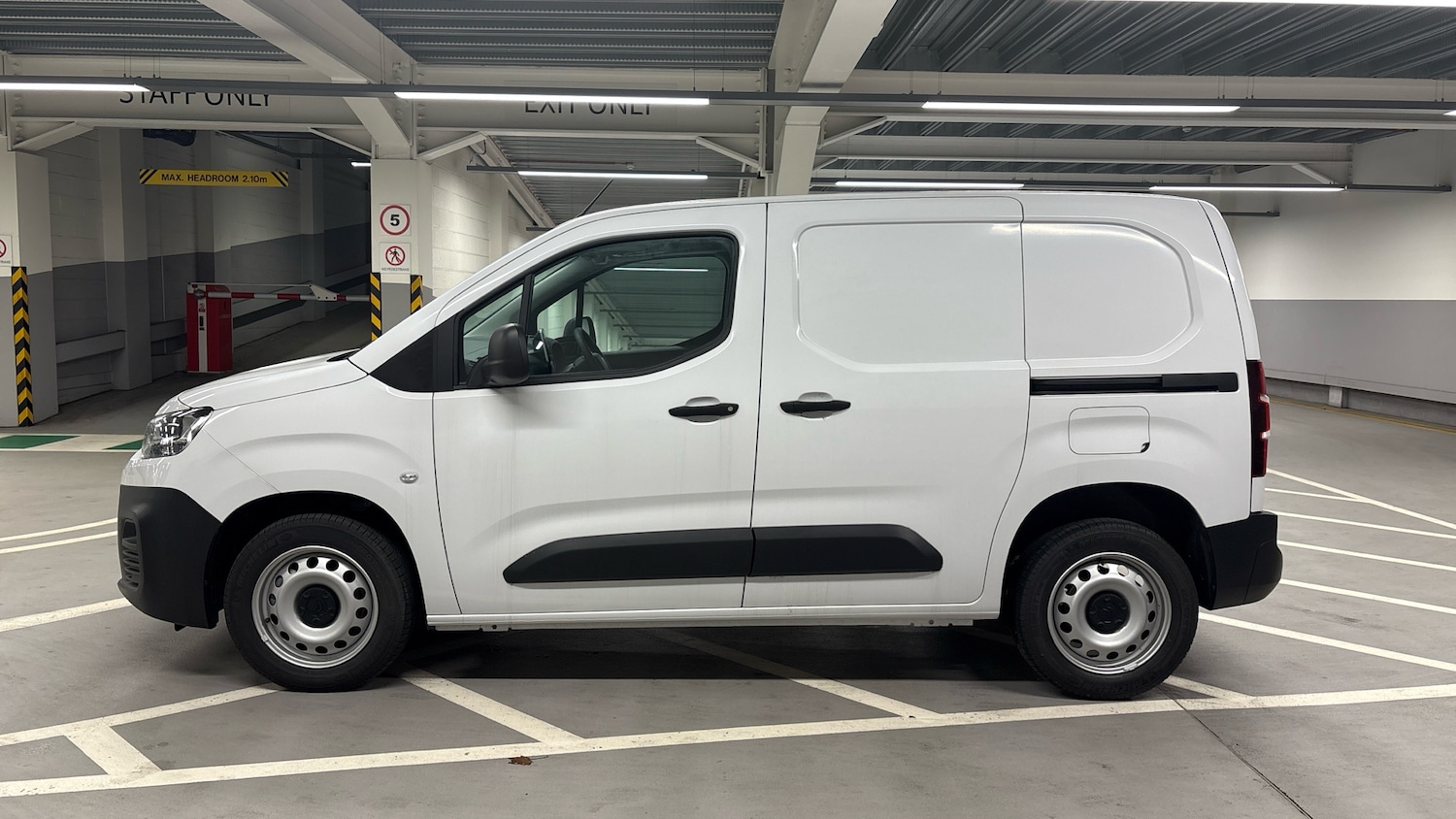 Used Citroen Berlingo 2023 for sale - 76856183: Photo 6