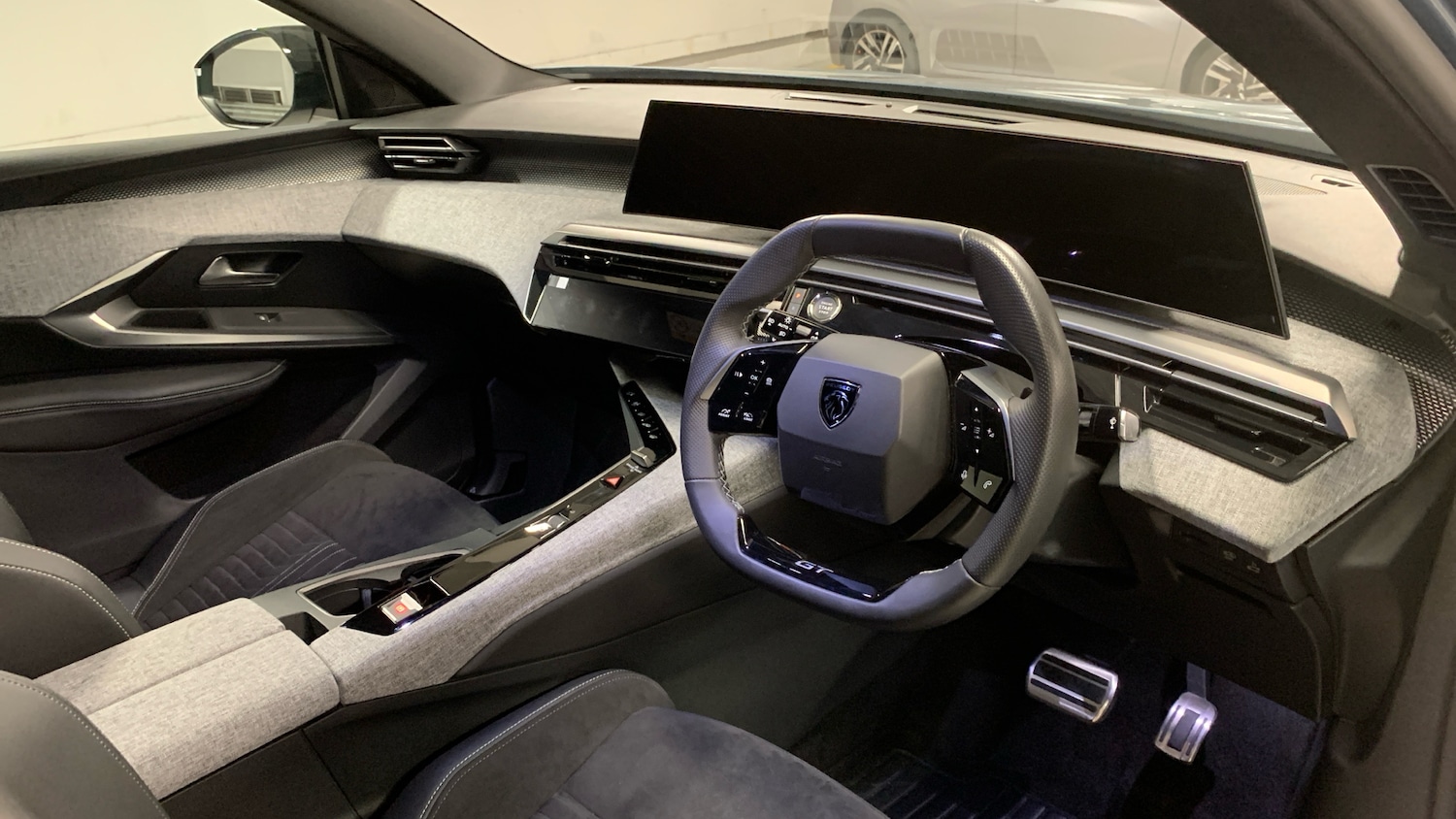 Used Peugeot 3008 2024 for sale - 76458448: Photo 11