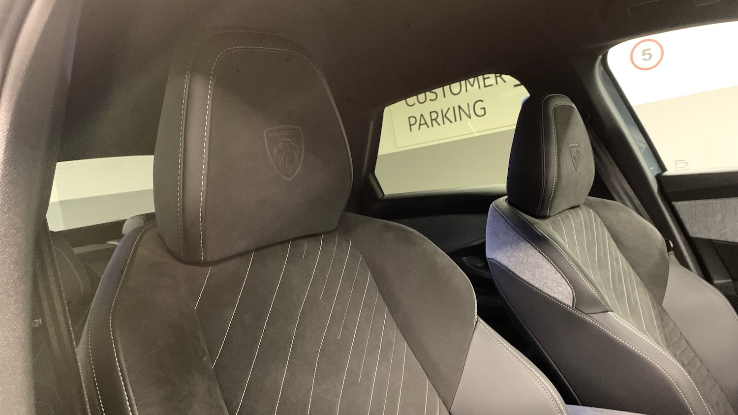 Used Peugeot 3008 2024 for sale - 76458448: Photo 41