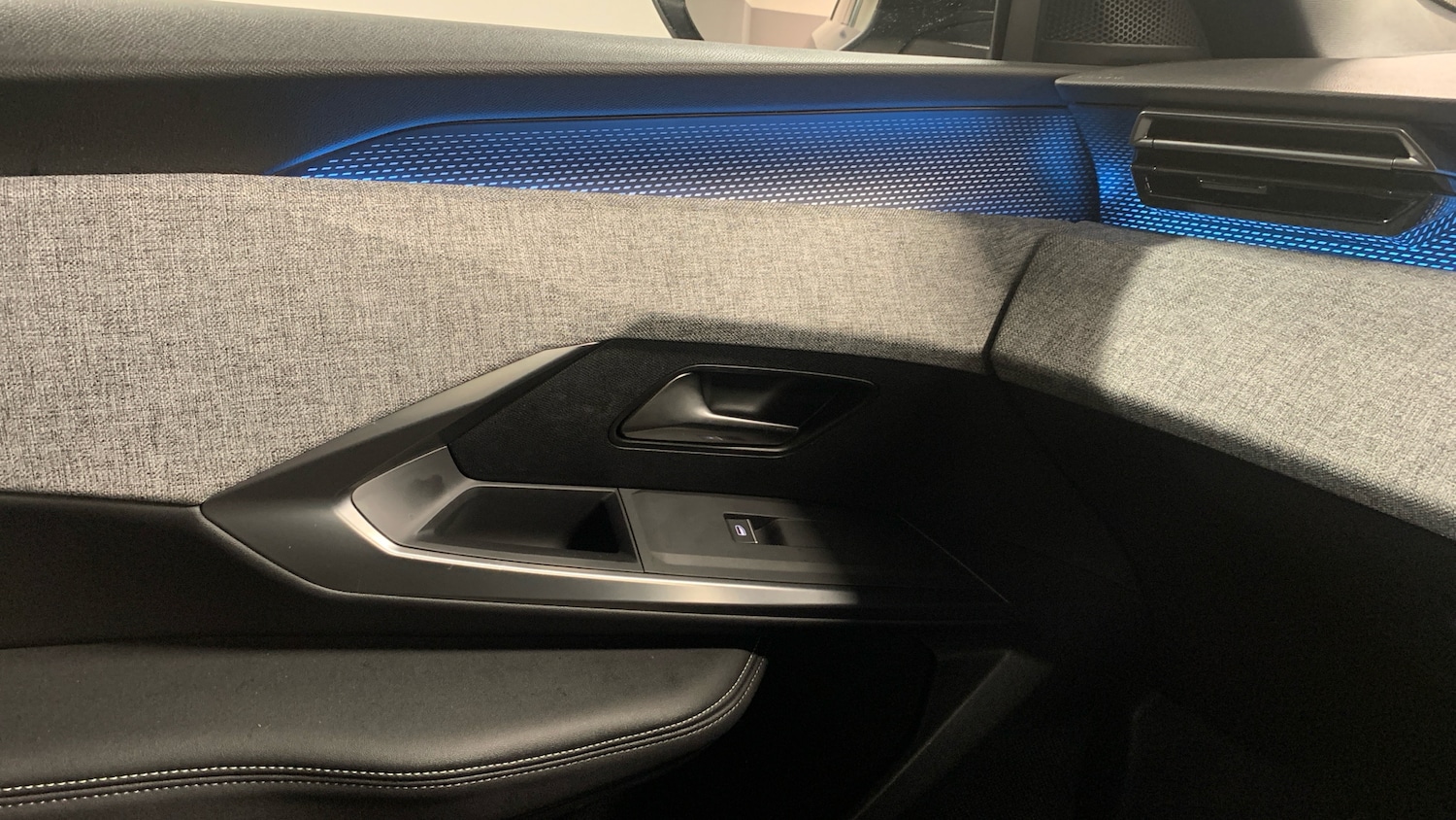 Used Peugeot 3008 2024 for sale - 77157208: Photo 26