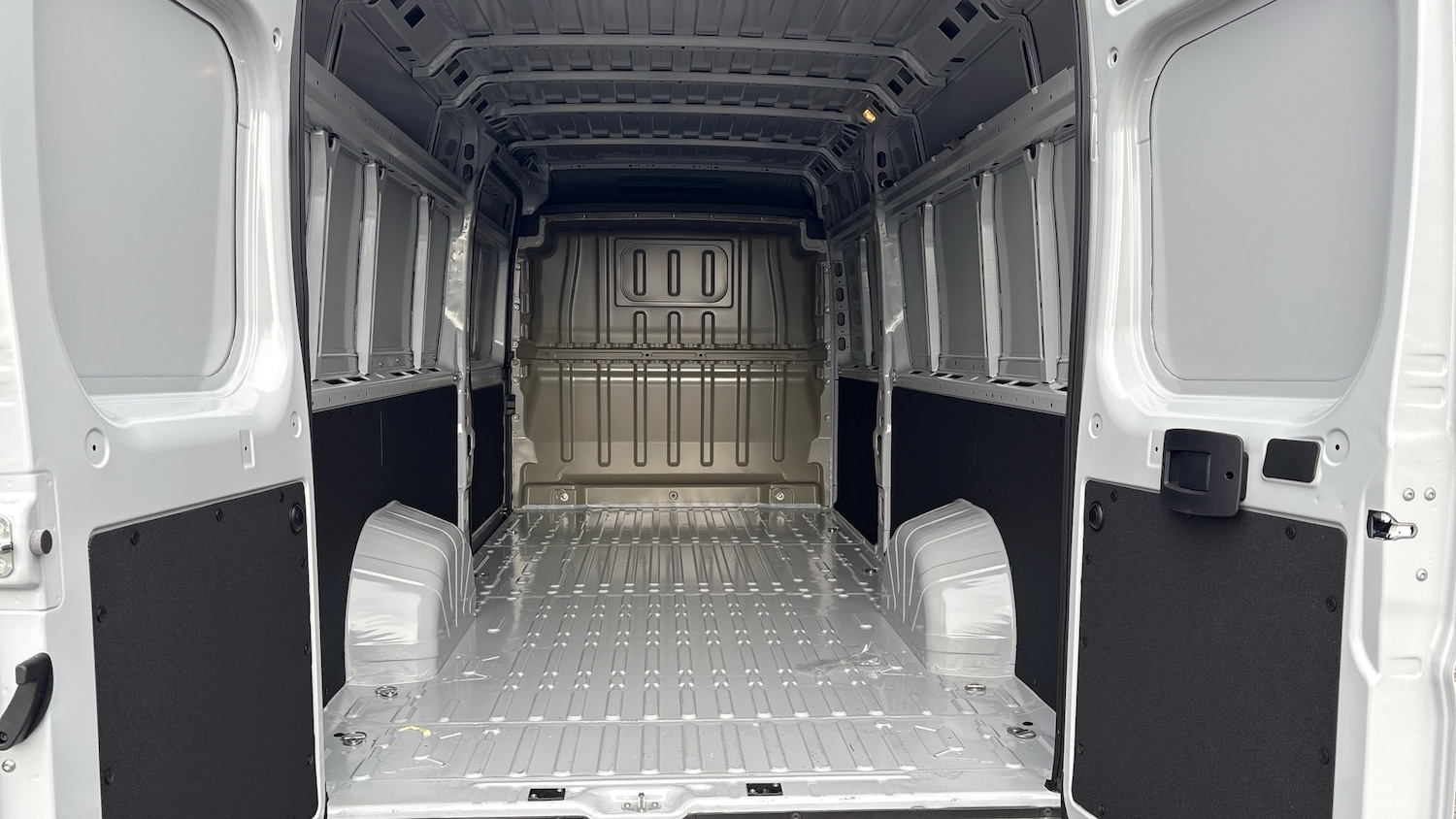 Used Citroen Relay 2026 for sale - 77840609: Photo 19