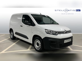 Used Citroen Berlingo 2023 for sale - 76856181: Photo