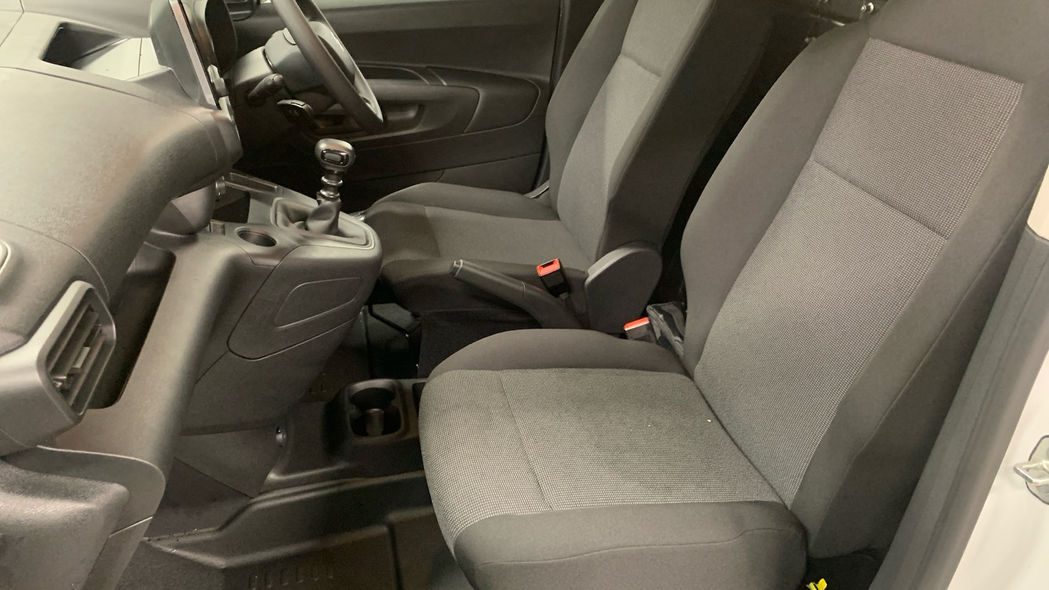 Used Citroen Berlingo 2023 for sale - 76856181: Photo 25