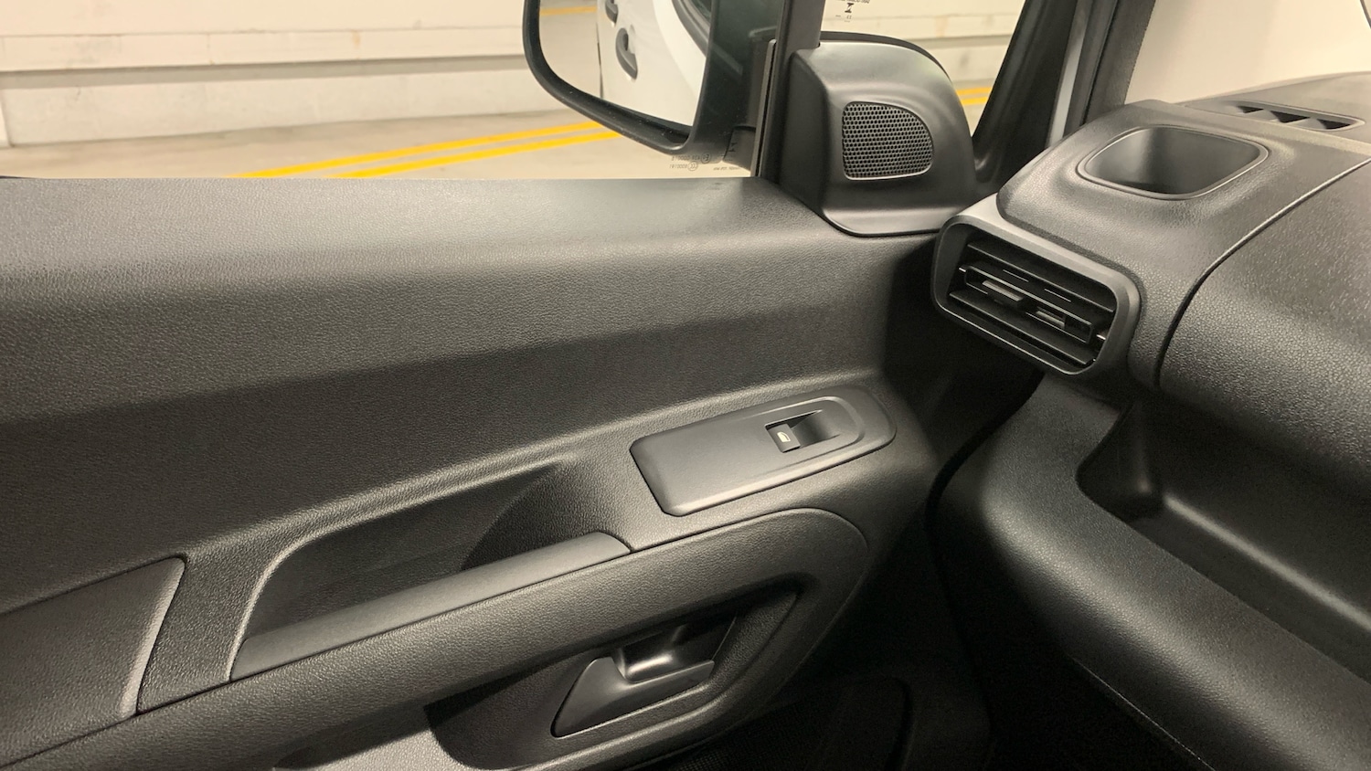 Used Citroen Berlingo 2023 for sale - 76856181: Photo 41