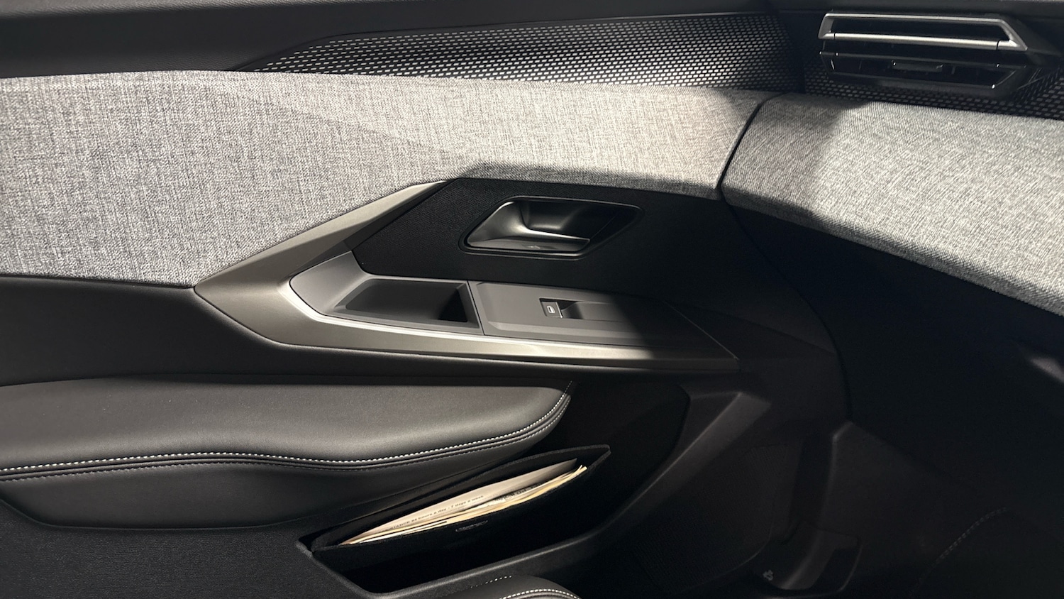 Used Peugeot 3008 2025 for sale - 77268692: Photo 42