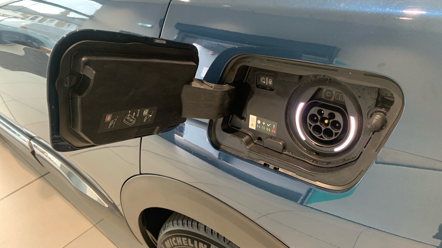 Used Peugeot 3008 2023 for sale - 76458425: Photo 51