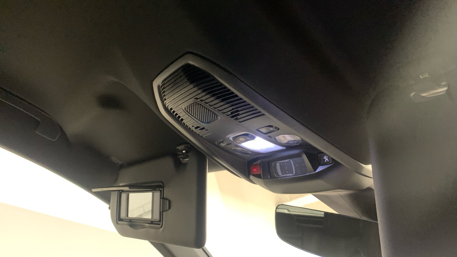 Used Peugeot 3008 2022 for sale - 75901317: Photo 39