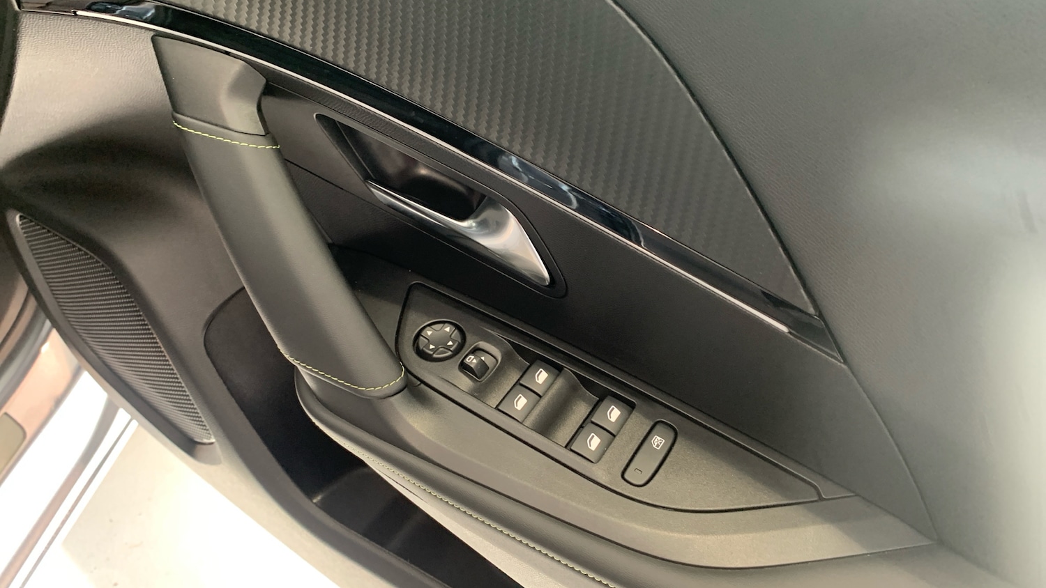 Used Peugeot 2008 2025 for sale - 76372206: Photo 22