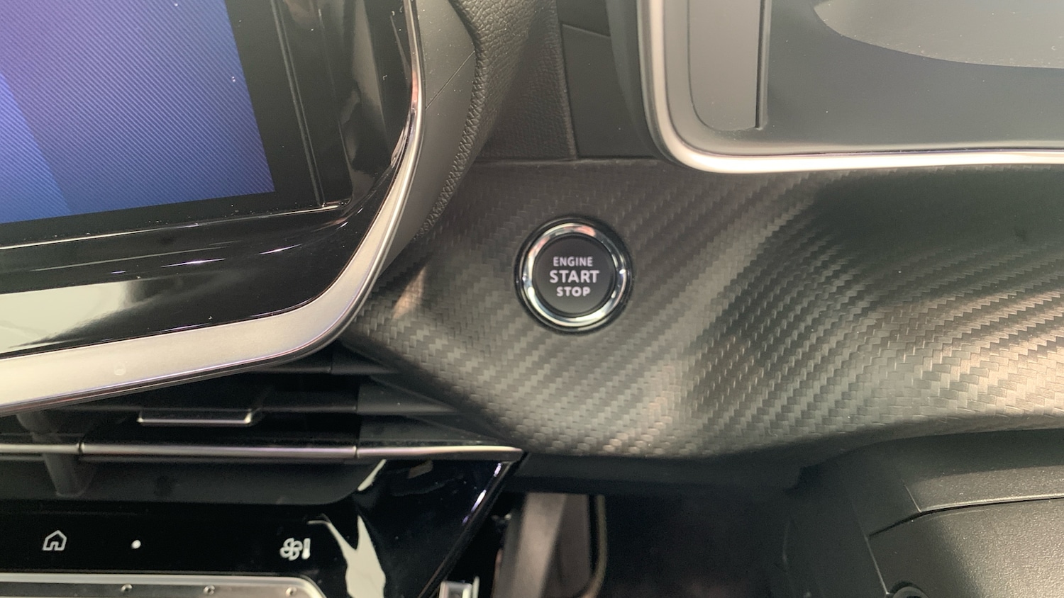 Used Peugeot 2008 2025 for sale - 76372206: Photo 40