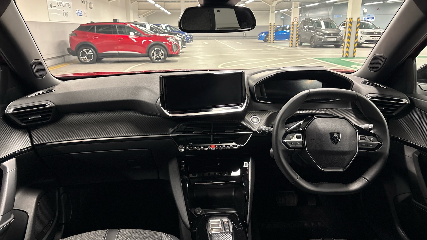 Used Peugeot 2008 2025 for sale - 76977295: Photo 4