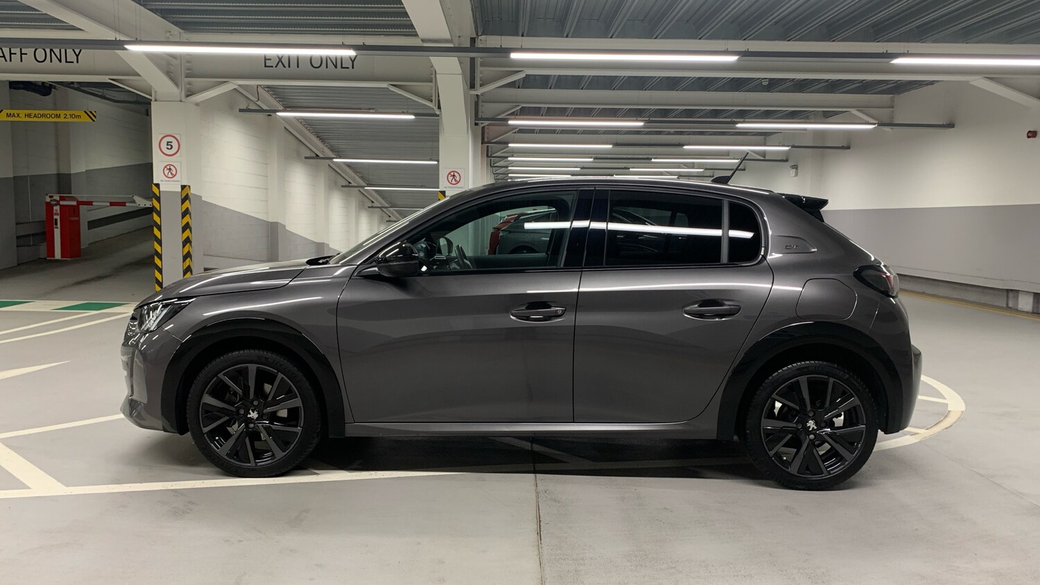 Used Peugeot 208 2023 for sale - 78021162: Photo 6