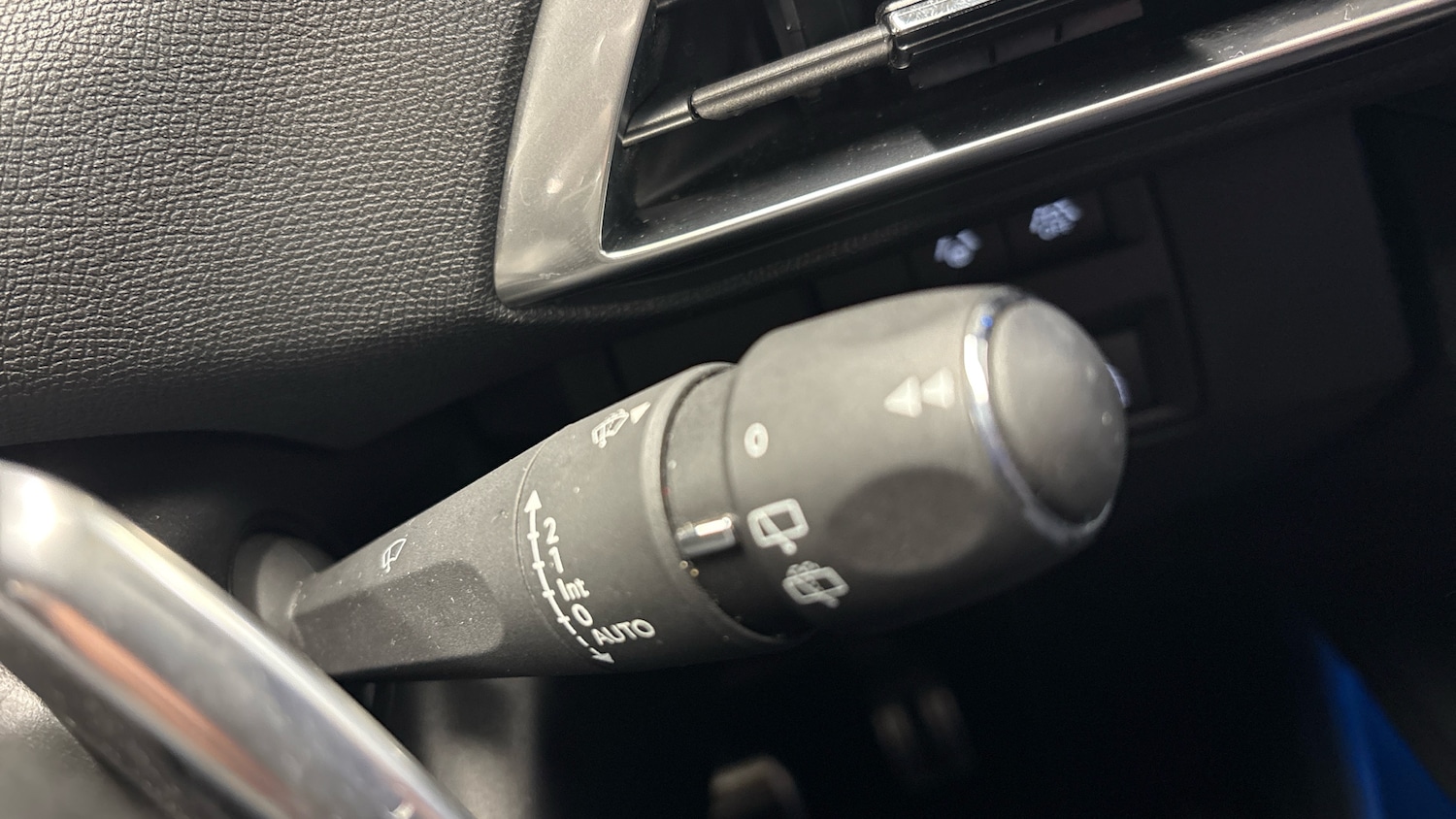 Used Peugeot 3008 2023 for sale - 76927447: Photo 29