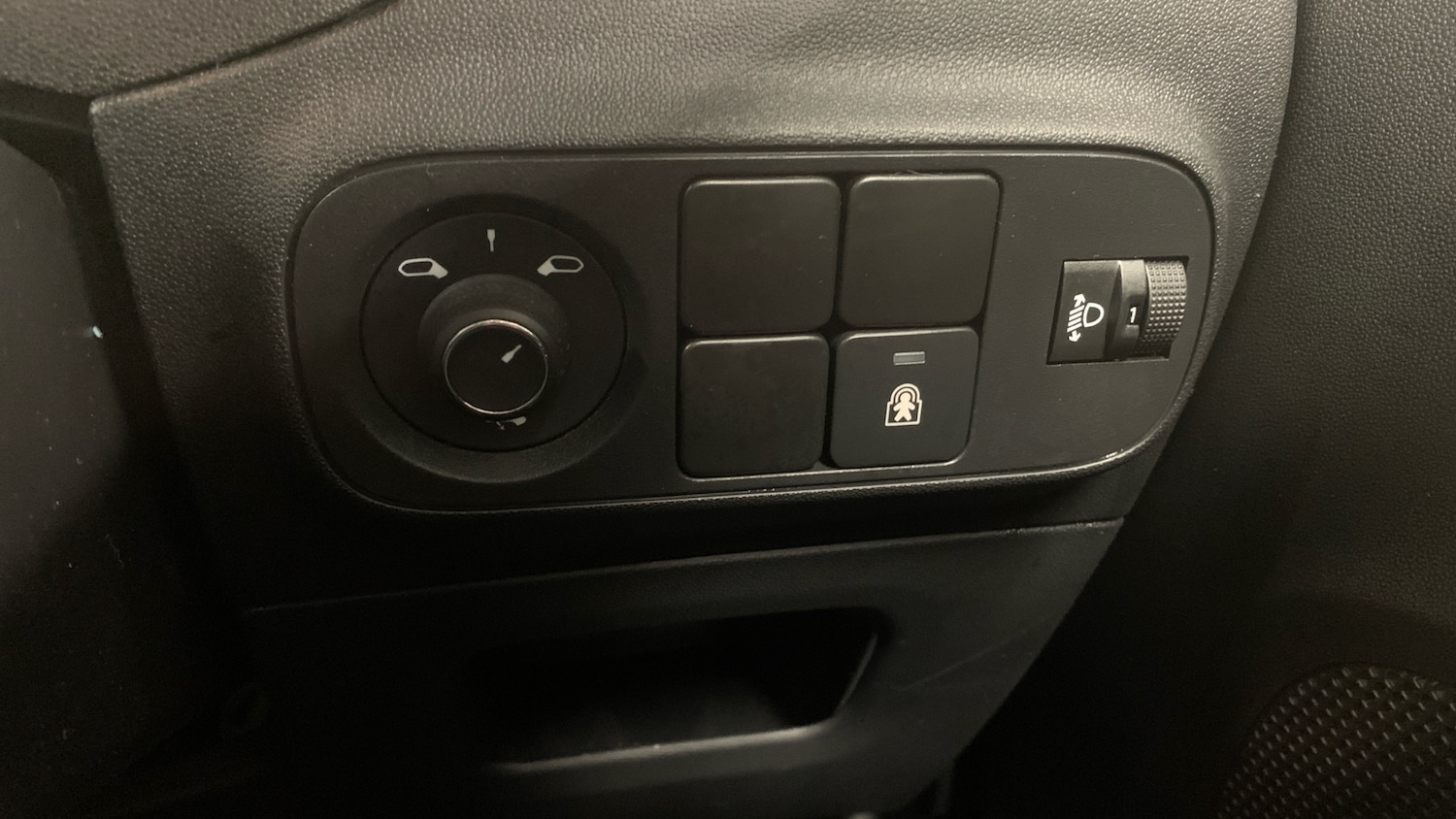 Used Citroen C3 2023 for sale - 77092066: Photo 35