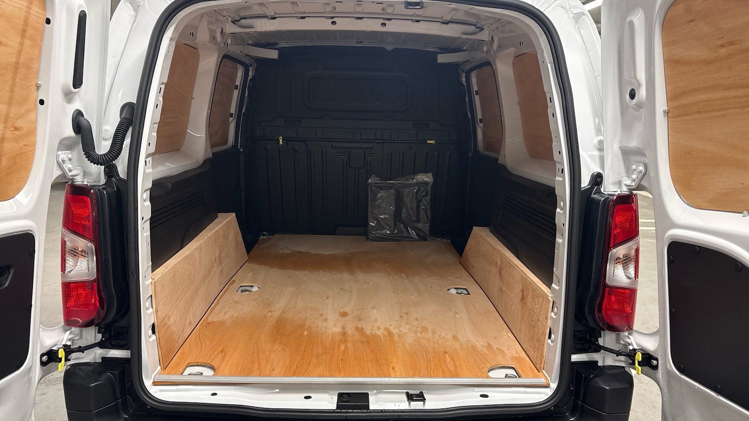 Used Citroen Berlingo 2023 for sale - 77254255: Photo 20