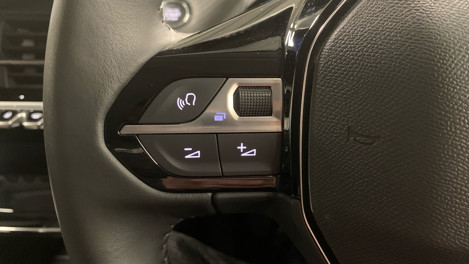 Used Peugeot 208 2025 for sale - 78063259: Photo 23