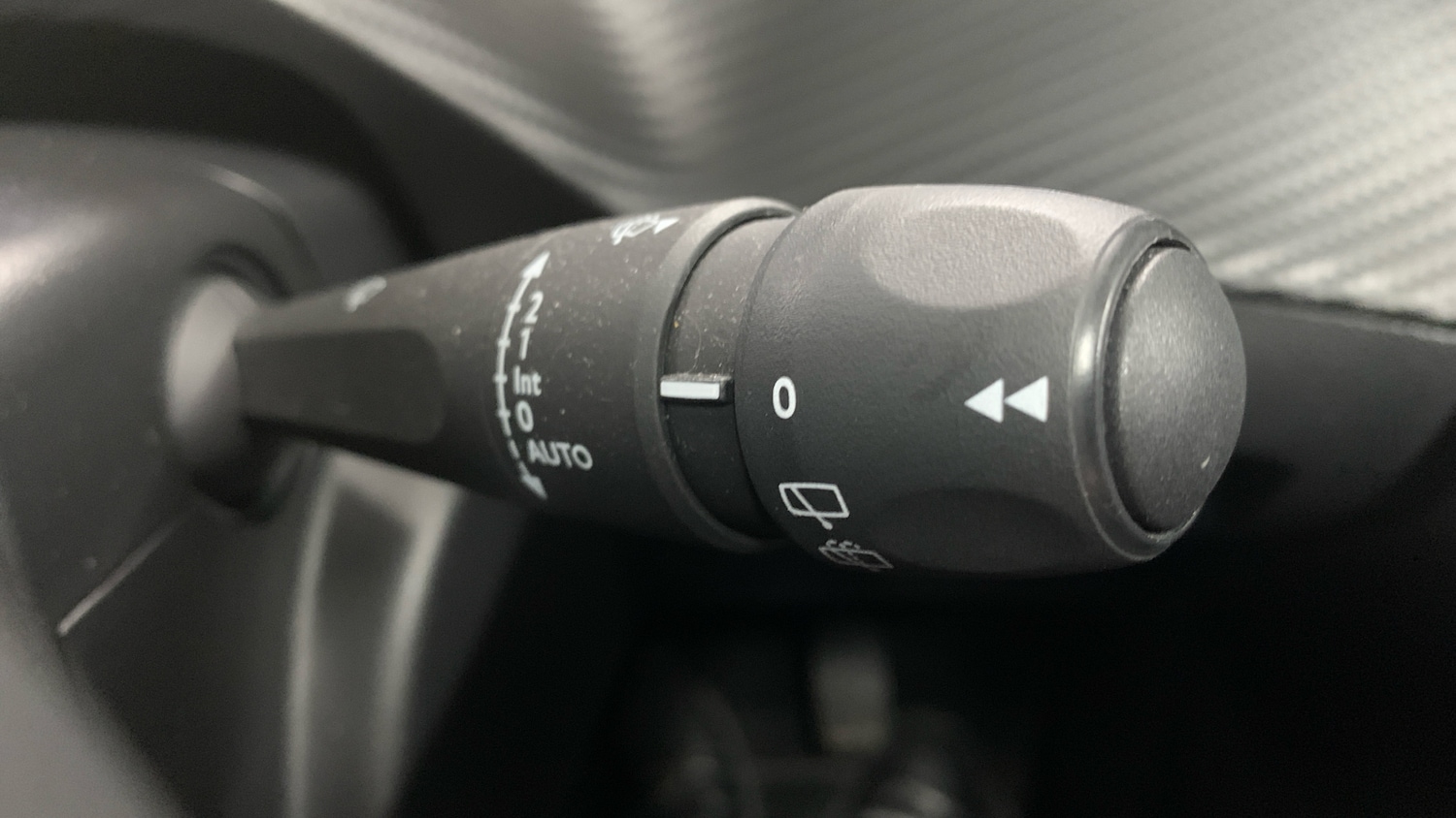 Used Peugeot 208 2025 for sale - 78063259: Photo 28